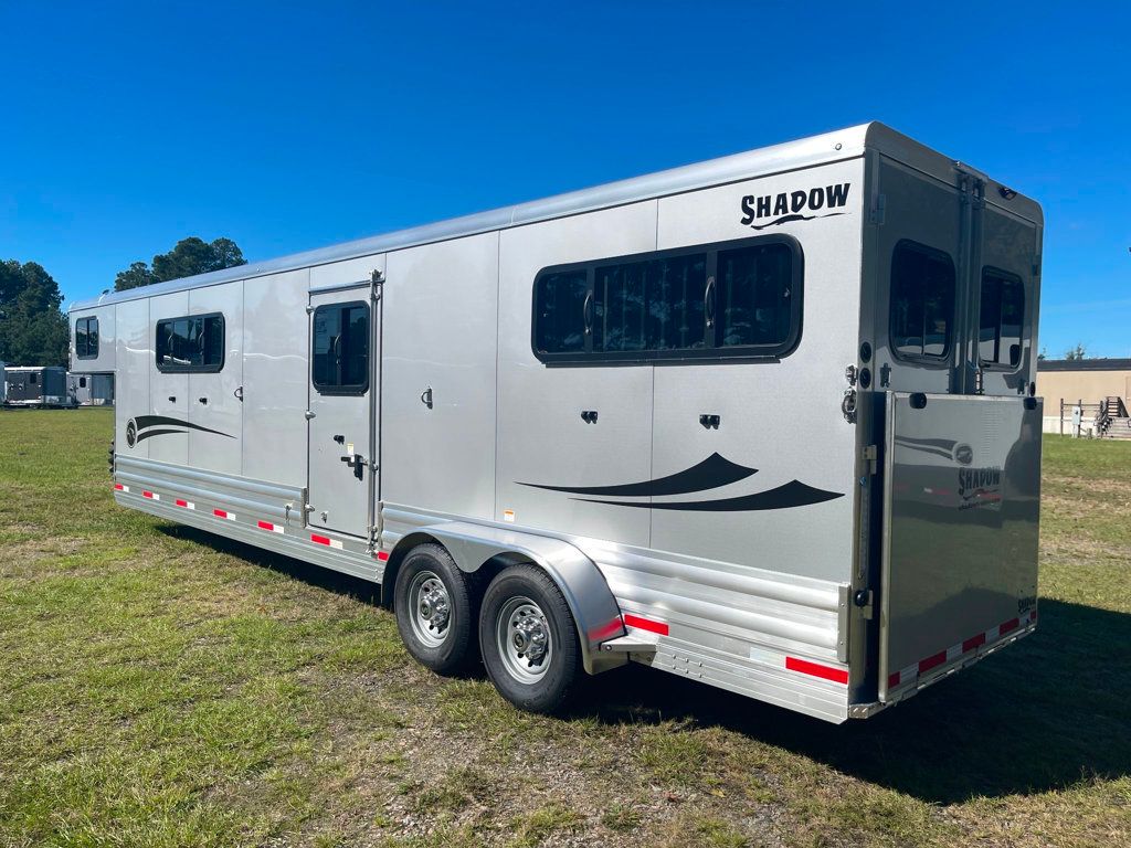 2026 Shadow 4 Horse Head to Head KingPro with Box Stall  - 22932032 - 12