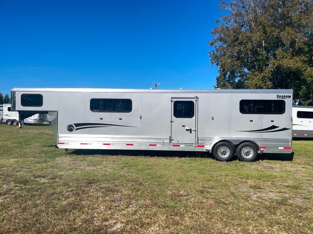 2026 Shadow 4 Horse Head to Head KingPro with Box Stall  - 22932032 - 2