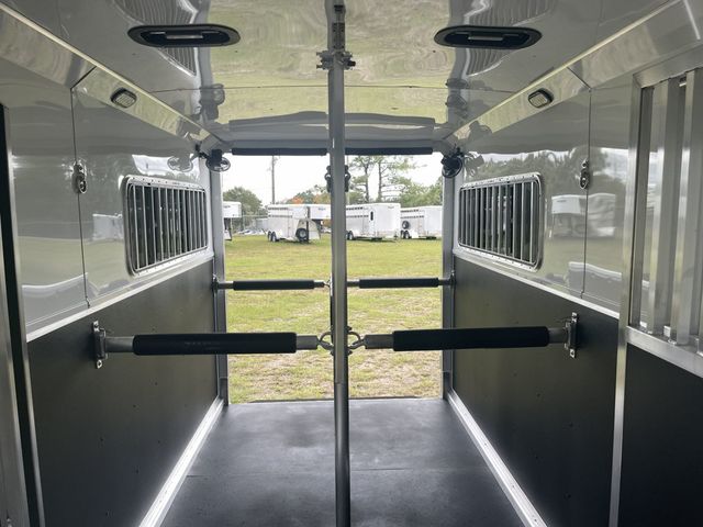 2026 Shadow 4 Horse Head to Head KingPro with Side Ramp  - 22932032 - 13
