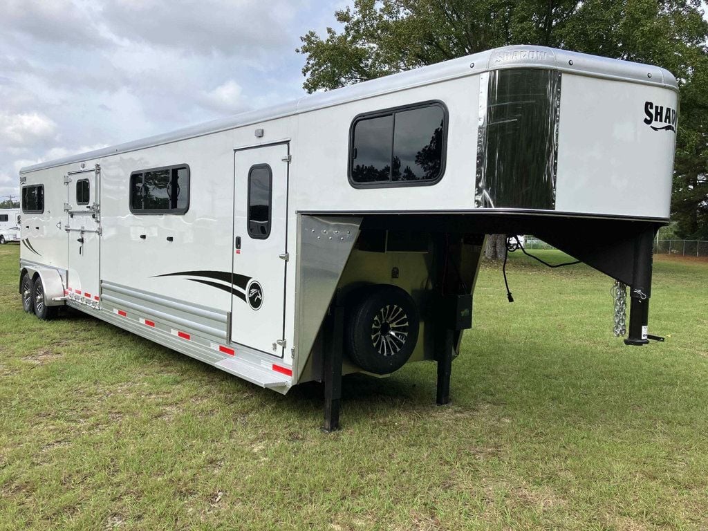 2026 Shadow 4 Horse Head to Head with Box Stall and King Tack  - 22925187 - 1