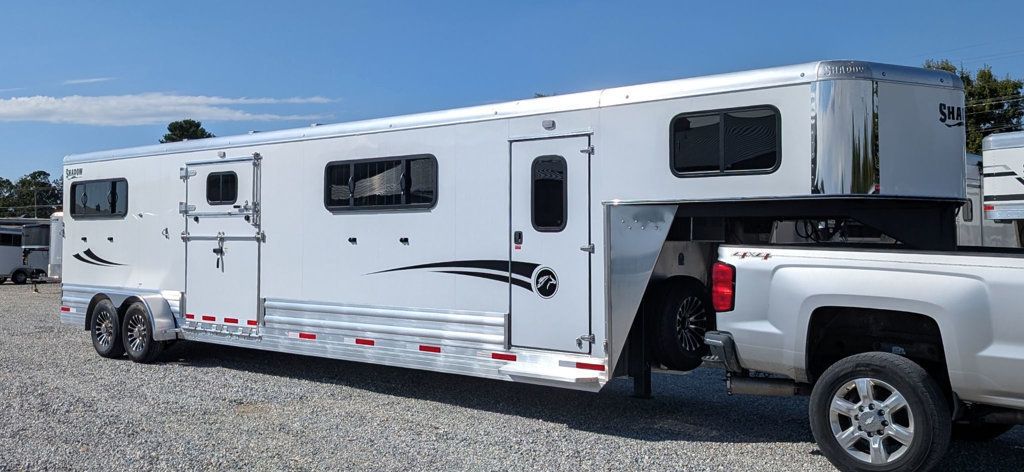 2026 Shadow 4 Horse Head to Head with Box Stall and Side Ramp  - 22942792 - 2