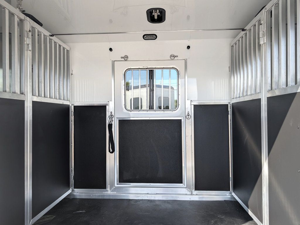 2026 Shadow 4 Horse Head to Head with King Tack & Side Ramp  - 22973584 - 3