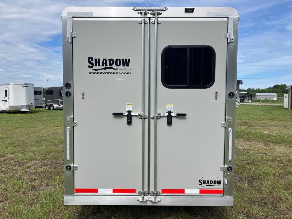 2026 Shadow 4 Horse Slant 10'6 Living Quarters with Slide  - 22899958 - 2