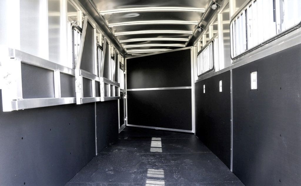 2026 Shadow 4 Horse Slant Load with Drop Windows  - 22921486 - 8