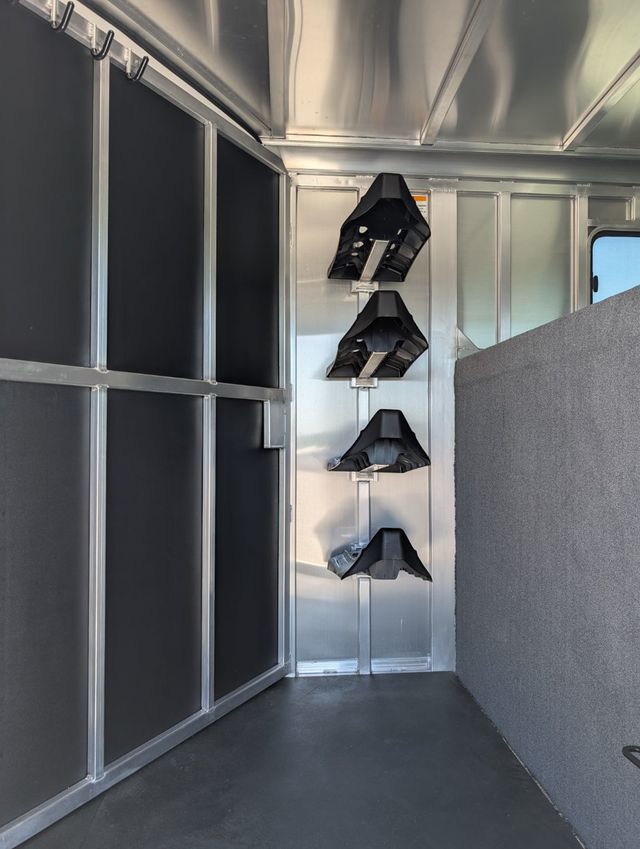 2026 Shadow 4 Horse Slant with Drop Feed Windows Goose Neck  - 23024423 - 2