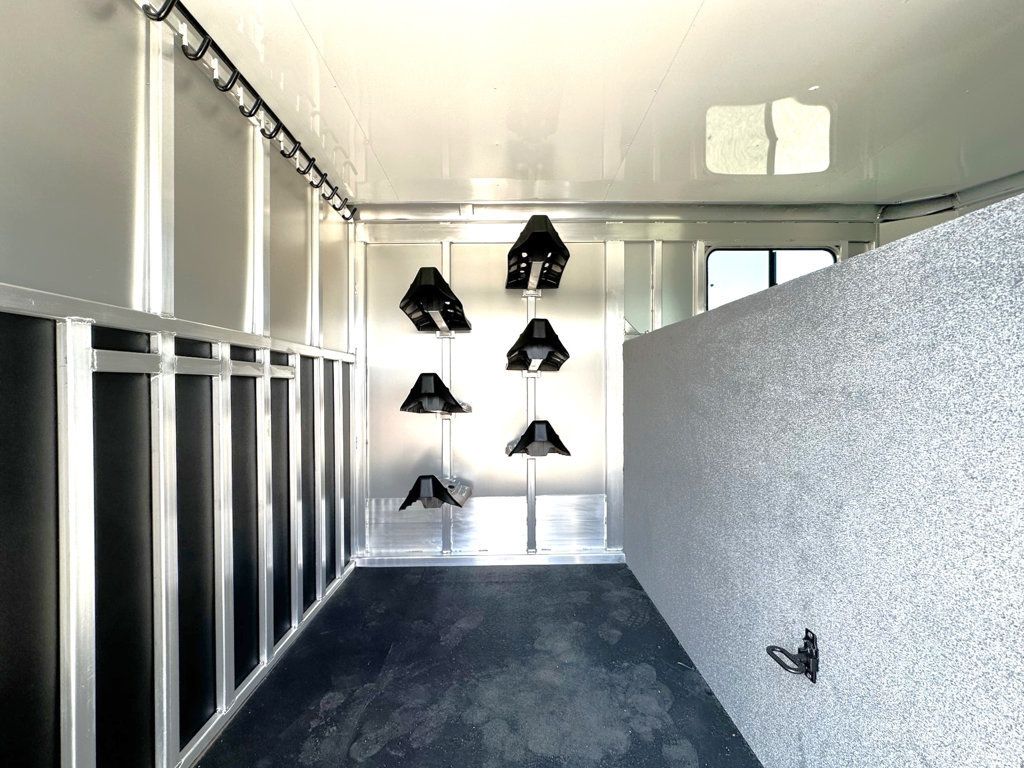 2026 Shadow 6 Horse Head to Head  - 22983824 - 12