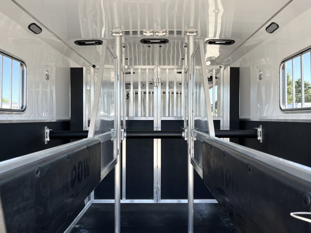2026 Shadow 6 Horse Head to Head with King Tack & Side Ramp  - 22904772 - 9