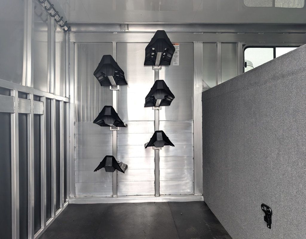 2026 Shadow 6 Horse Head to Head with King Tack & Side Ramp  - 23015402 - 5