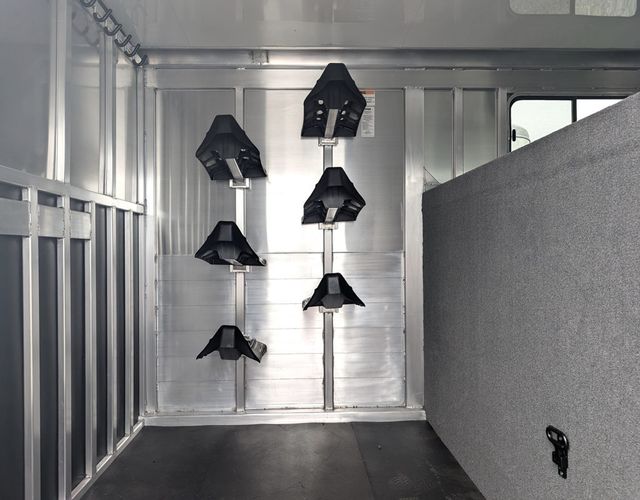 2026 Shadow 6 Horse Head to Head with King Tack & Side Ramp  - 23015402 - 5