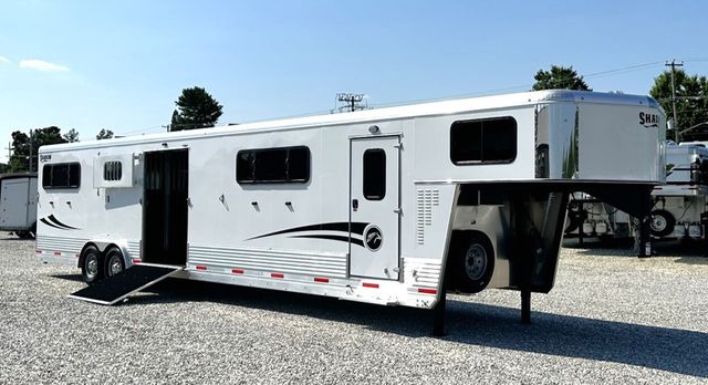 2026 Shadow 6 Horse Head to Head with King Tack & Side Ramp  - 22931575 - 2