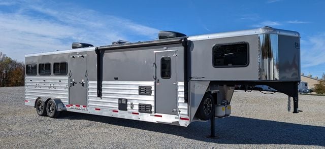 2026 Shadow 8 Pen Low Pro w/ 9' Living Quarters  - 22954111 - 0