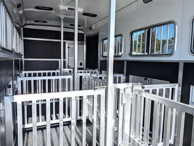 2026 Shadow 8 Pen Low Pro w/ 9' Living Quarters  - 22954111 - 10