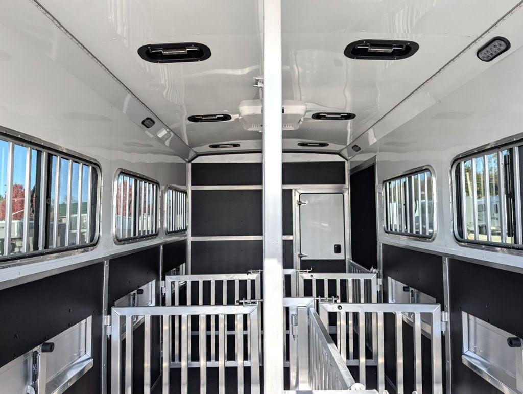 2026 Shadow 8 Pen Low Pro w/ 9' Living Quarters  - 22954111 - 12