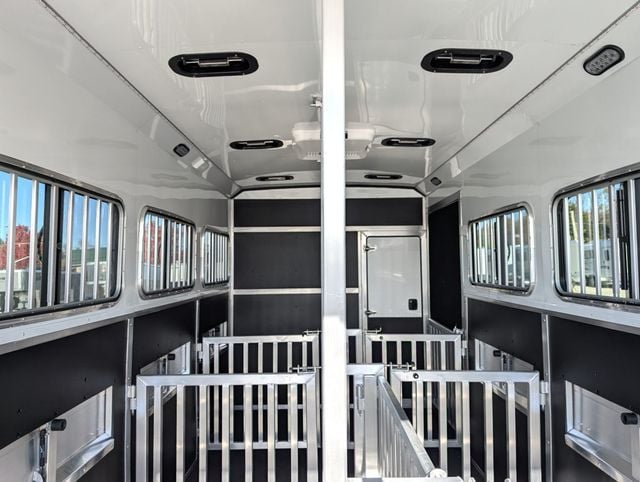 2026 Shadow 8 Pen Low Pro w/ 9' Living Quarters  - 22954111 - 12