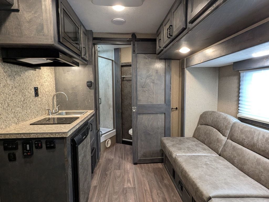 2026 Shadow 8 Pen Low Pro w/ 9' Living Quarters  - 22954111 - 17