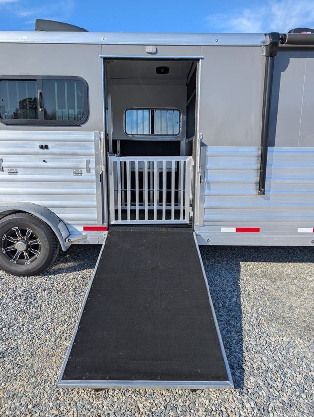 2026 Shadow 8 Pen Low Pro w/ 9' Living Quarters  - 22954111 - 2