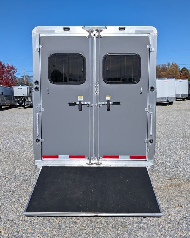 2026 Shadow 8 Pen Low Pro w/ 9' Living Quarters  - 22954111 - 8