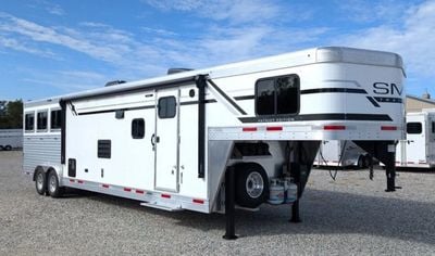 2026 SMC 3 Horse Slant 13' Living Quarters w/ Slide Patriot