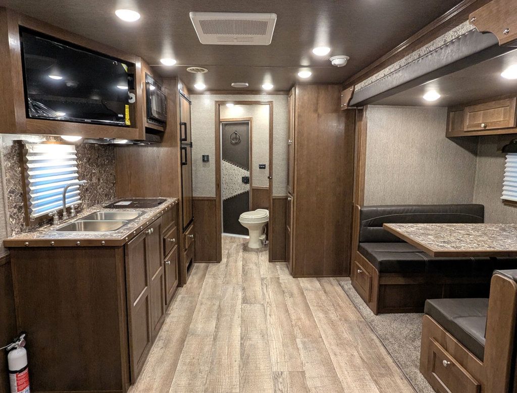 2026 SMC 3 Horse Slant 14' Living Quarters w/ Slide Patriot  - 22954060 - 10