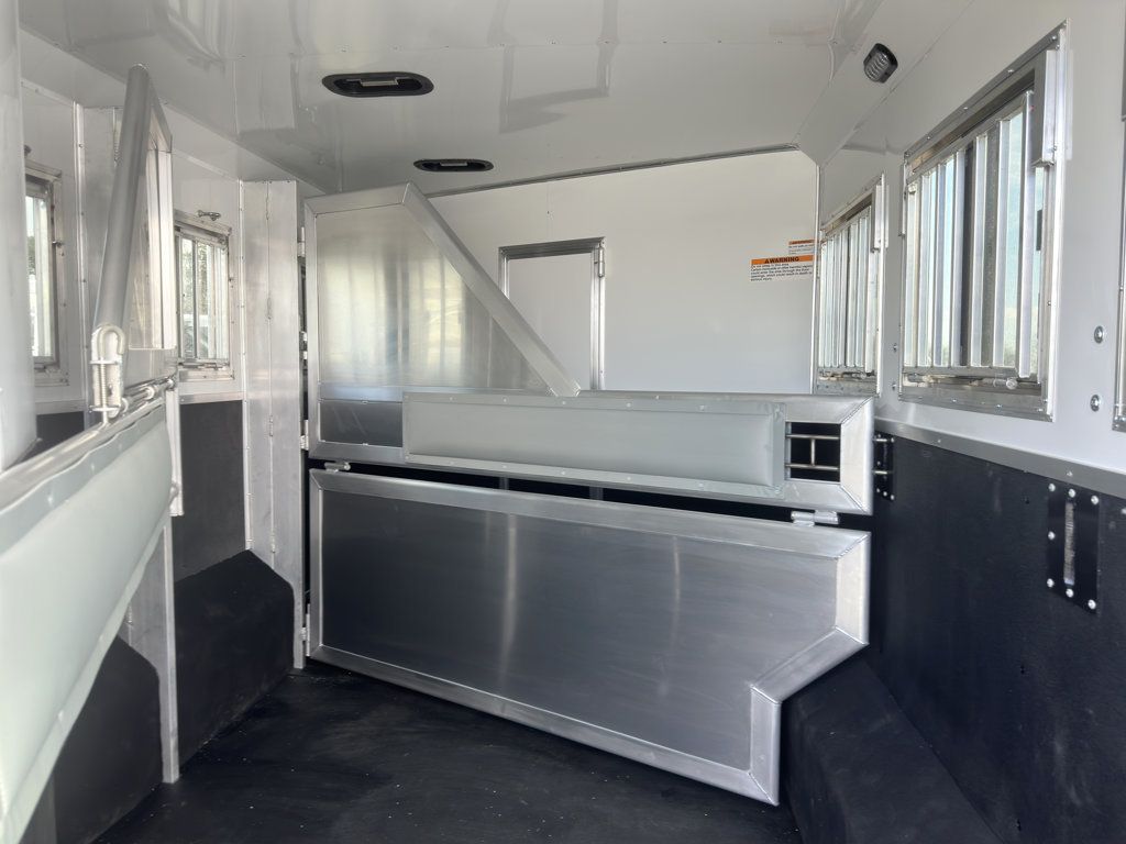 2026 SMC 3 Horse Slant 14' Living Quarters w/ Slide Patriot  - 22984028 - 6