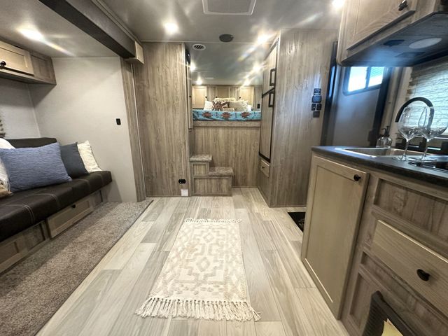 2026 SMC 3 Horse Slant 14' Living Quarters w/ Slide Patriot  - 22984028 - 8