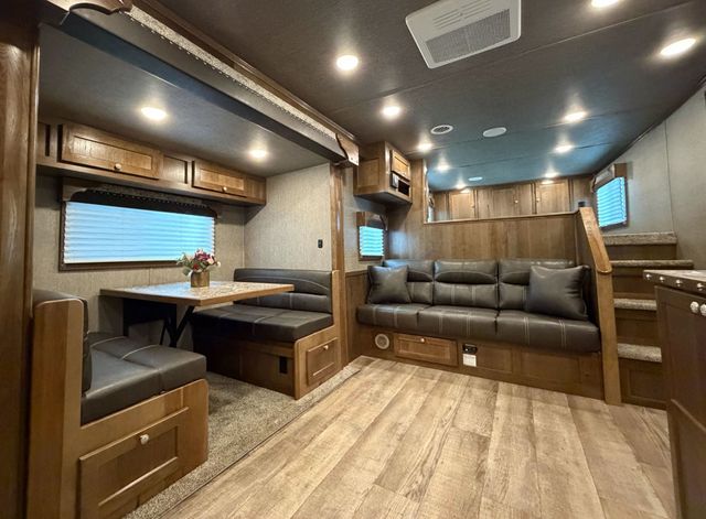 2026 SMC 3 Horse Slant 14' Living Quarters w/ Slide Patriot  - 22992797 - 7