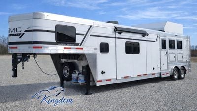 2026 SMC 3 Horse Slant 14' Living Quarters w/ Slide Patriot