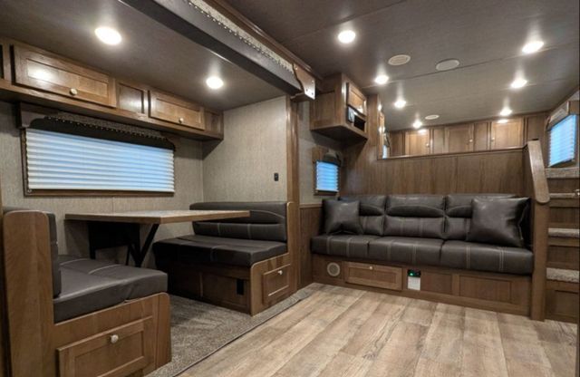 2026 SMC 3 Horse Slant 14' Living Quarters w/ Slide Patriot  - 22986912 - 8