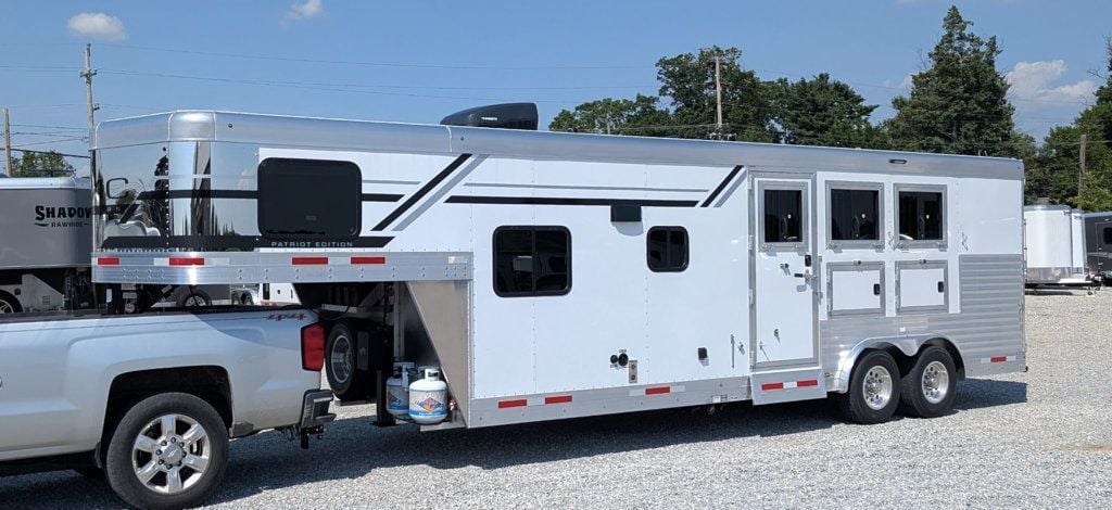 2026 SMC 3 Horse Slant 9' Living Quarters w/ Dinette  - 22992464 - 1