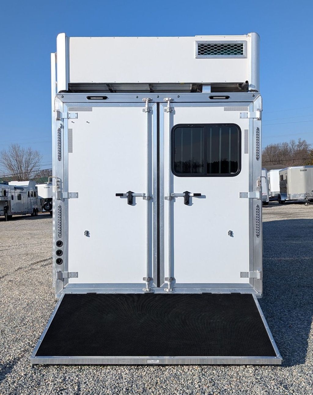 2026 SMC 4 Horse w/ 18' Living Quarters Super Slide  - 22988662 - 3