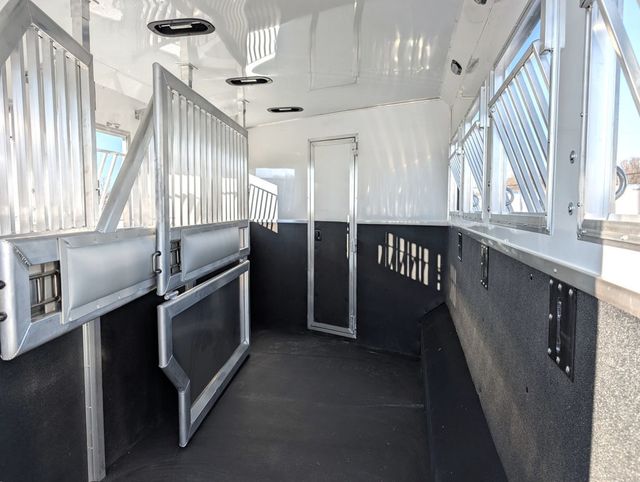 2026 SMC 4 Horse w/ 18' Living Quarters Super Slide  - 22988662 - 8