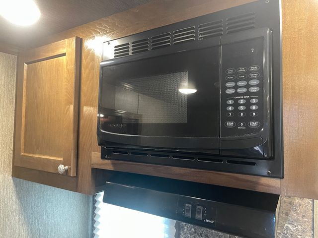 2026 SMC Patriot Edition 3 Horse Slant with 9' LQ  - 22945953 - 24