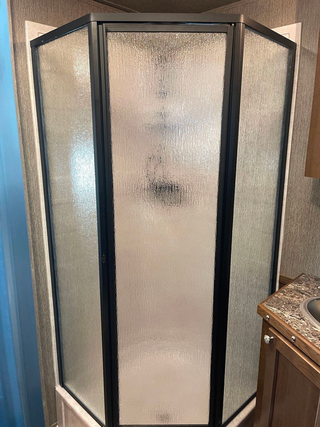 2026 SMC Patriot Edition 3 Horse Slant with 9' LQ  - 22945953 - 28