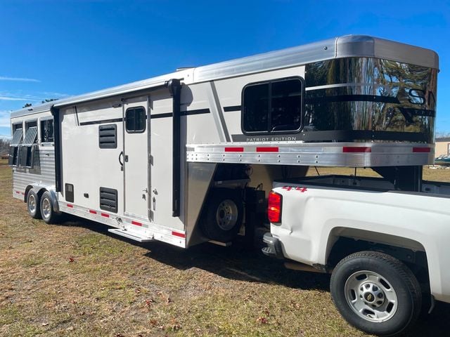 2026 SMC Patriot Edition 3 Horse Slant with 9' LQ  - 22945953 - 7