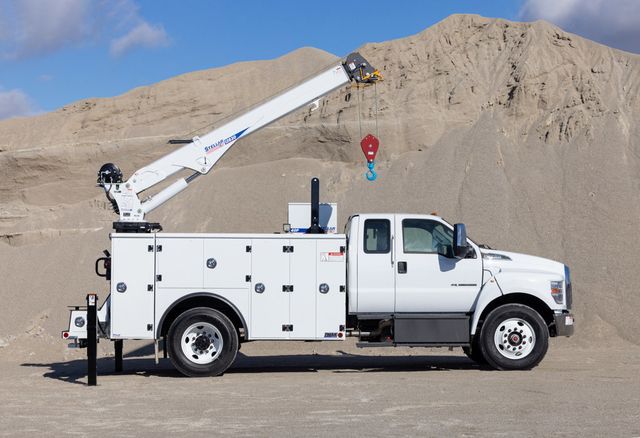 2026 Stellar 12630 Hydraulic Service Crane Mechanics Service Truck 4x4 - 22999640 - 1