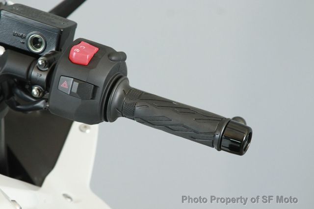 2026 Suzuki GSX-8R PRICE REDUCED! - 22962631 - 9