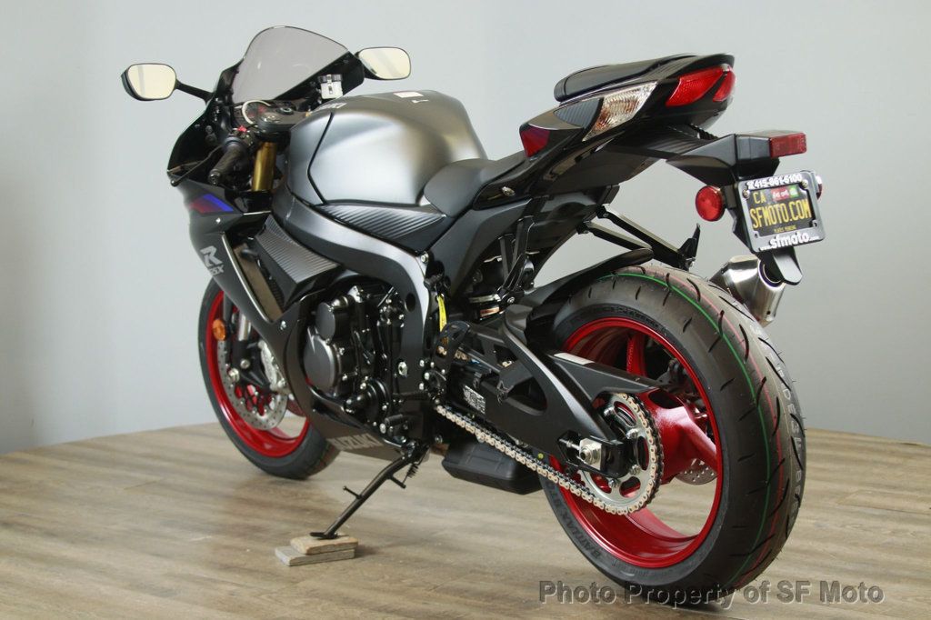 2026 Suzuki GSX-R750 Classic Supersport - 22913422 - 9