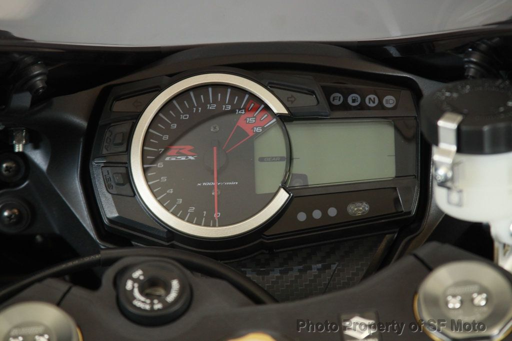 2026 Suzuki GSX-R750 Classic Supersport - 22913422 - 7