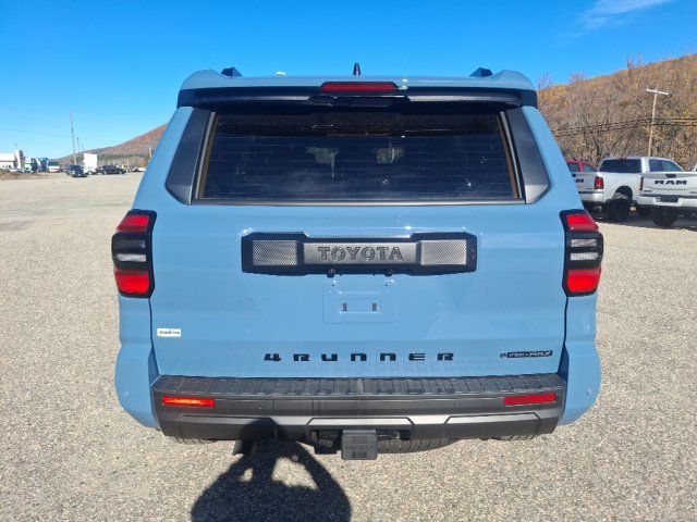 2026 Toyota 4Runner i-FORCE MAX TRD Off-Road Premium - 23083852 - 5