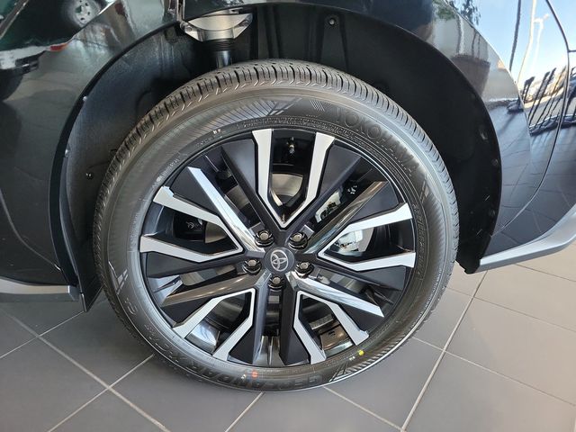 2026 Toyota bZ Limited AWD - 22948799 - 11