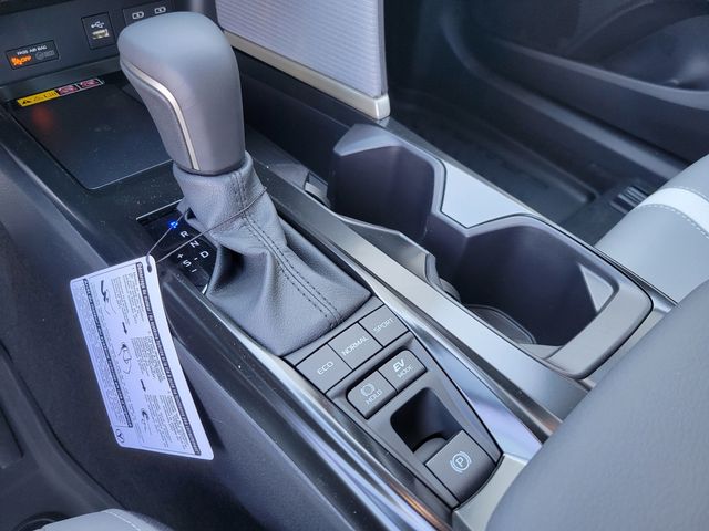 2026 Toyota Camry SE - 23030101 - 4