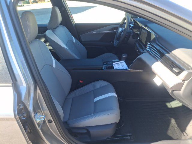2026 Toyota Camry SE AWD - 23083853 - 28