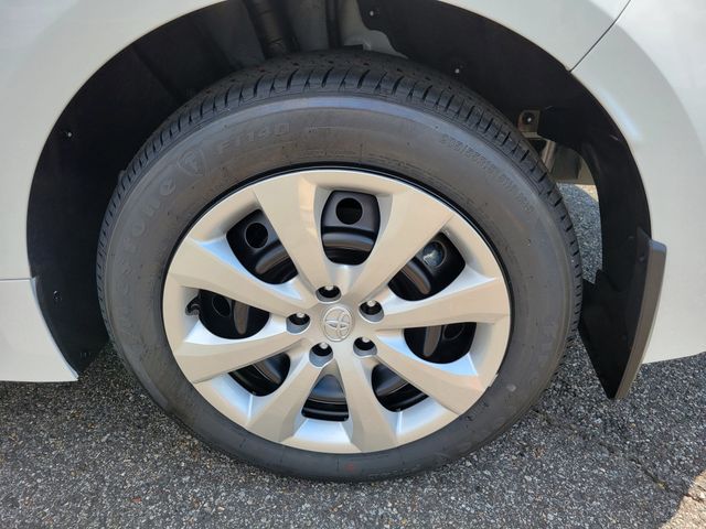 2026 Toyota Corolla LE CVT - 22952016 - 13