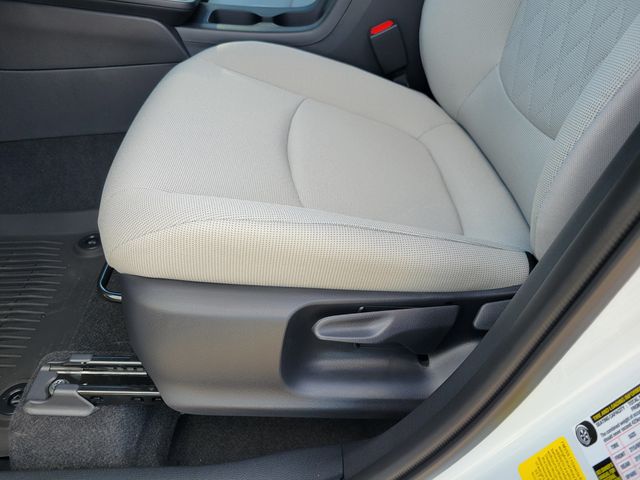 2026 Toyota Corolla Cross L 2WD - 22948121 - 3