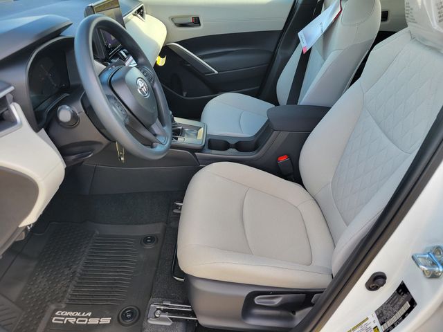 2026 Toyota Corolla Cross L 2WD - 22948121 - 4