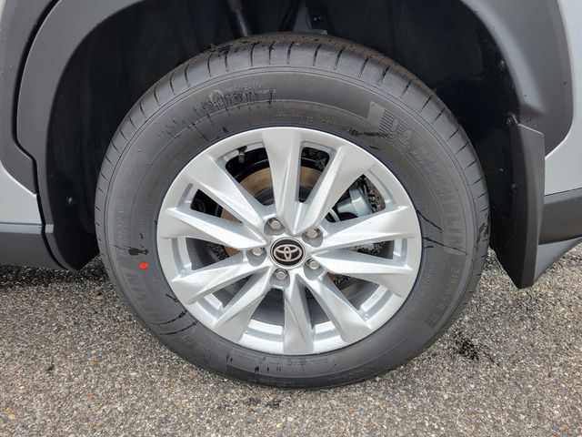2026 Toyota Corolla Cross LE 2WD - 23022188 - 13