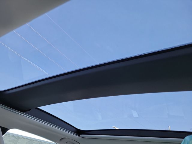 2026 Toyota Crown Limited AWD - 22955772 - 4