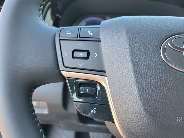 2026 Toyota Crown Limited AWD - 22971365 - 8