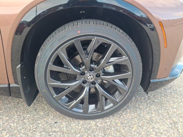 2026 Toyota Crown Signia Limited - 23094005 - 8