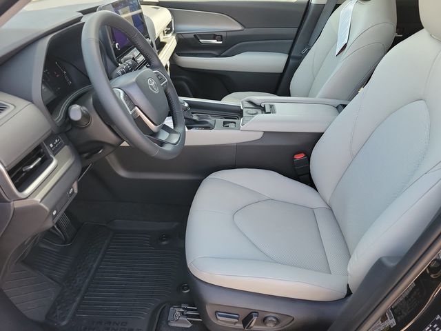 2026 Toyota Grand Highlander Hybrid XLE AWD - 22950481 - 3